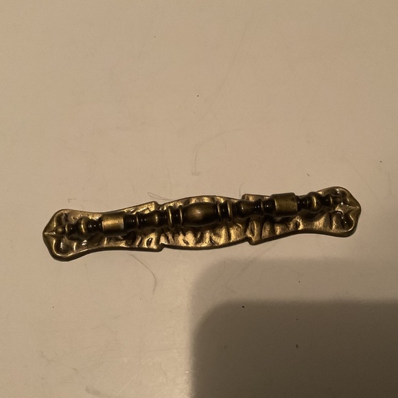 6 matching vintage Amerock pull handles from the 70’s, restoration projects. - Picture 7 of 9